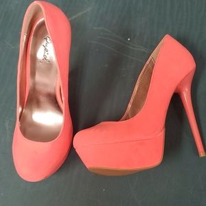 Qupid coral heels. Brand new.  Size 6